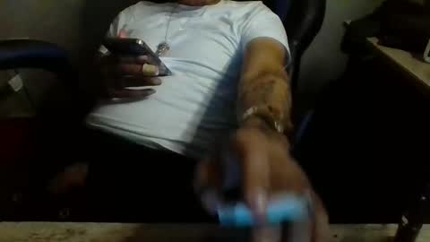 dubz07 online show from 10-24-25, 08:11