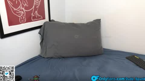Snapshot of dude_spunk chatting on 12-20-25, 05:47 Dude online show from 12-20-25, 05:47