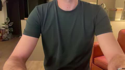 Snapshot of duerythe2 chatting on 03-25-26, 01:11 Pierre online show from 03-25-26, 01:11