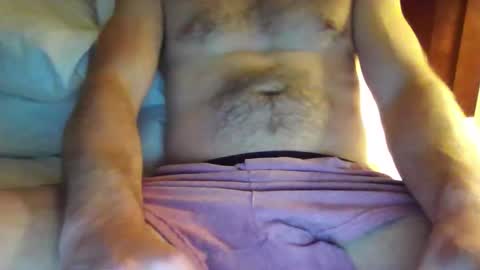 Snapshot of dukescosmo12 chatting on 05-01-26, 04:39 dukescosmo12 online show from 05-01-26, 04:39