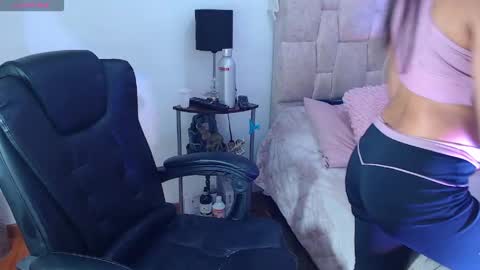 Charlotte online show from 04-17-26, 02:58