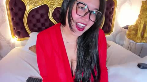 Lucy online show from 01-06-26, 10:45