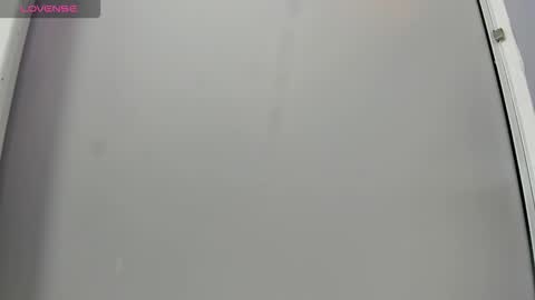 dulce__fiore07 online show from 02-14-26, 12:13