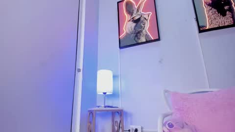 dulce__fiore07 online show from 02-26-26, 12:26