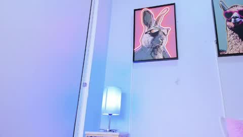 dulce__fiore07 online show from 04-04-26, 12:35