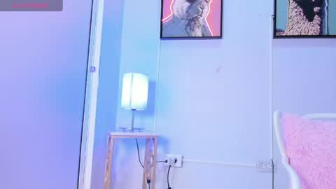 Snapshot of dulce__fiore07 chatting on 04-20-26, 11:57 dulce__fiore07 online show from 04-20-26, 11:57