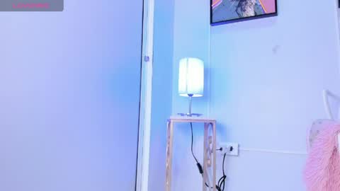Snapshot of dulce__fiore07 chatting on 04-22-26, 12:07 dulce__fiore07 online show from 04-22-26, 12:07