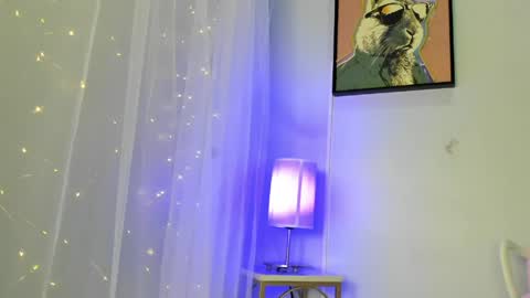 Snapshot of dulce__fiore07 chatting on 05-25-26, 12:00 dulce__fiore07 online show from 05-25-26, 12:00