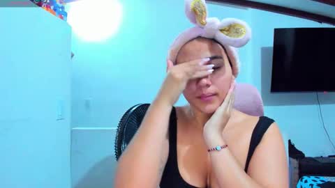 Dulce  online show from 09-17-25, 10:28