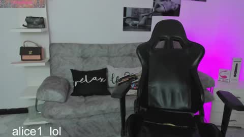  ALICE  online show from 03-06-25, 09:53