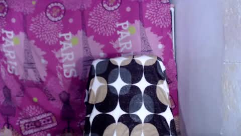 Dulce online show from 01-12-25, 04:52