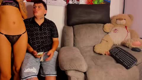 dulce_and_lion online show from 10-21-25, 05:08