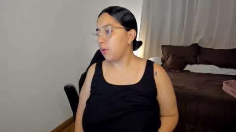 Snapshot of dulce_brithany chatting on 11-26-25, 11:11 dulce brithany online show from 11-26-25, 11:11