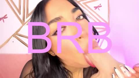 Dulce online show from 11-25-25, 02:06