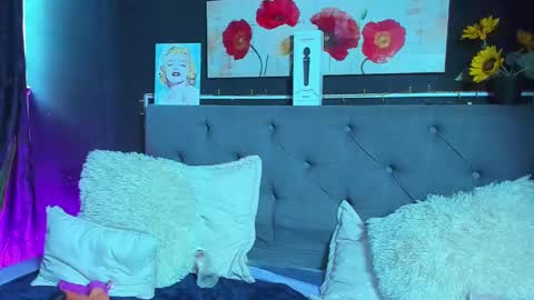 Snapshot of dulce_celeste15 chatting on 01-20-25, 07:35 C E L E S T E online show from 01-20-25, 07:35