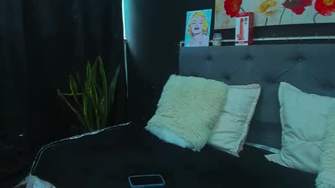 Snapshot of dulce_celeste15 chatting on 01-26-25, 02:08 C E L E S T E online show from 01-26-25, 02:08