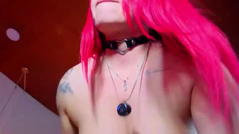 DULCE online show from 03-10-26, 08:03