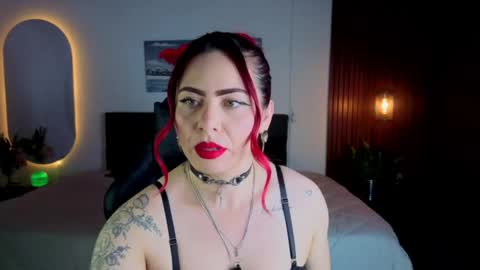 DULCE online show from 05-22-26, 07:30