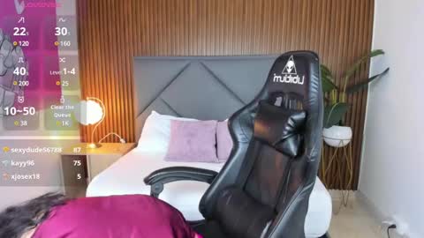 Snapshot of dulce_natyy chatting on 03-01-25, 08:56 N A T Y online show from 03-01-25, 08:56