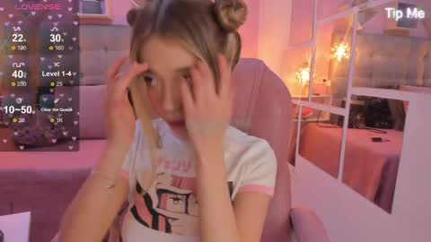 Dulce  online show from 04-16-26, 02:07