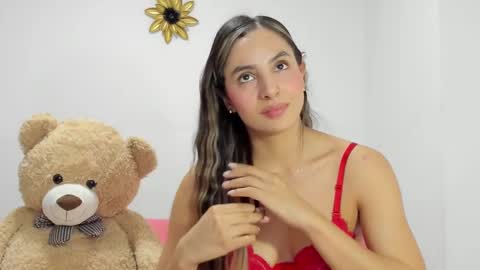 Snapshot of dulce_roberts_ chatting on 12-11-24, 03:37 Dulce online show from 12-11-24, 03:37