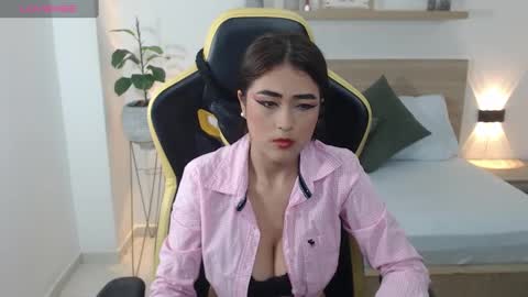 V I C T O R I A online show from 03-03-25, 12:27