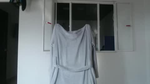 dulceisabellax online show from 01-16-25, 08:57