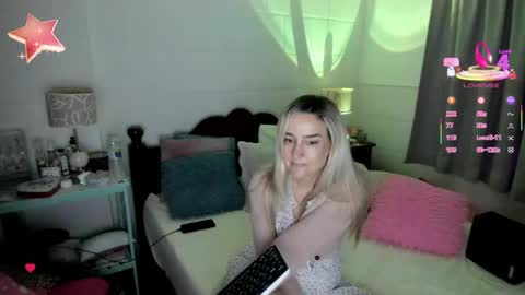 Sweetnina online show from 04-13-26, 09:42