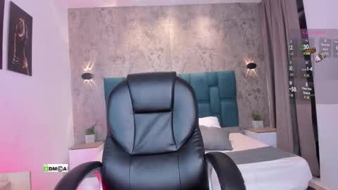 Snapshot of dulcerose01 chatting on 10-26-25, 08:59 Dulce Rose online show from 10-26-25, 08:59