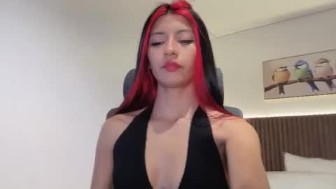 Dulce online show from 05-26-26, 03:35