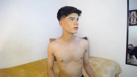 Dulcey online show from 09-26-25, 04:27