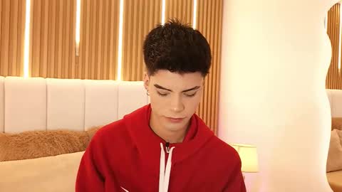 Dulcey online show from 03-27-26, 04:40