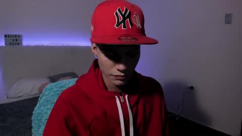 Dulcey online show from 04-16-26, 09:10