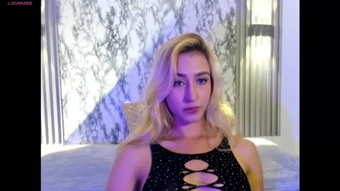 Snapshot of dulcinea_2 chatting on 11-04-25, 07:13 dulcinea 2 online show from 11-04-25, 07:13