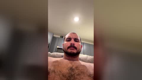 Snapshot of dumb00 chatting on 12-20-25, 02:18 dumb00 online show from 12-20-25, 02:18