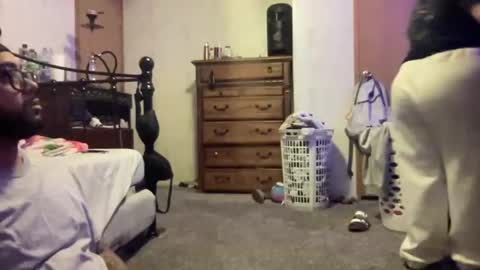 dumptrucksnfrontbutts online show from 03-28-26, 10:04