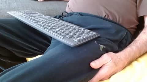 dunany101 online show from 11-29-25, 04:21