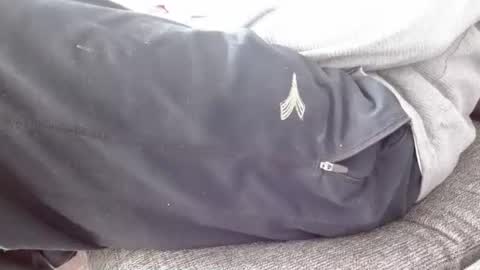 dunany101 online show from 12-04-25, 05:43