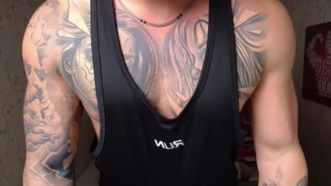 Snapshot of duncanstones chatting on 12-12-24, 04:32 DuncanStone online show from 12-12-24, 04:32