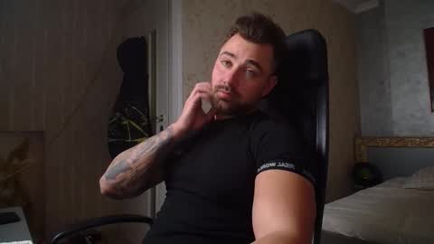 Snapshot of duncanstones chatting on 01-04-25, 07:44 DuncanStone online show from 01-04-25, 07:44