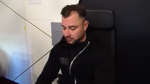 Snapshot of duncanstones chatting on 09-28-25, 06:19 DuncanStone online show from 09-28-25, 06:19