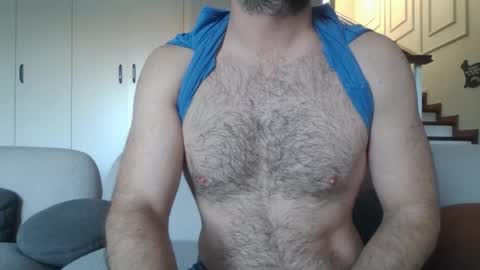 Snapshot of duncanwhitexx chatting on 11-17-25, 01:39 duncanwhitexx online show from 11-17-25, 01:39