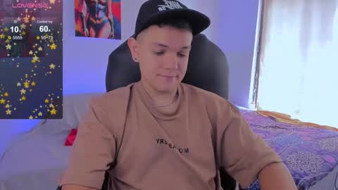 Snapshot of dunkan_kravitz chatting on 09-22-25, 03:47 Dunkan Kravitz online show from 09-22-25, 03:47