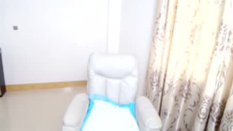 Snapshot of duolanei chatting on 12-20-25, 06:31 duolanei online show from 12-20-25, 06:31