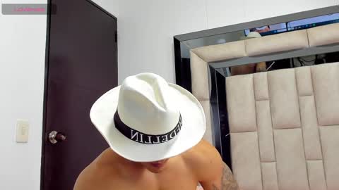 Snapshot of duran_dhikol1 chatting on 03-09-25, 03:11 duran_dhikol1 online show from 03-09-25, 03:11