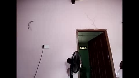 duskytamilkarthik online show from 02-23-26, 03:15