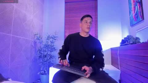 Dustin Sonne online show from 12-22-25, 03:36