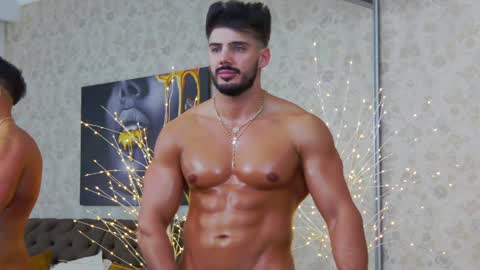 Snapshot of dustinkeent chatting on 12-18-24, 12:10 Dustin online show from 12-18-24, 12:10