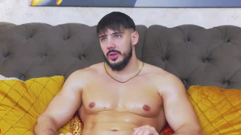 Snapshot of dustinkeent chatting on 02-12-26, 05:46 Dustin online show from 02-12-26, 05:46