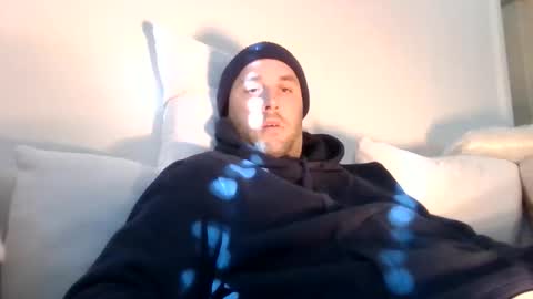 dustyroy09 online show from 06-09-26, 04:57